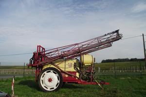 Pulvé HARDI TZ2400