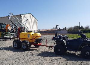 Pulvérisateur trainé pour Quad